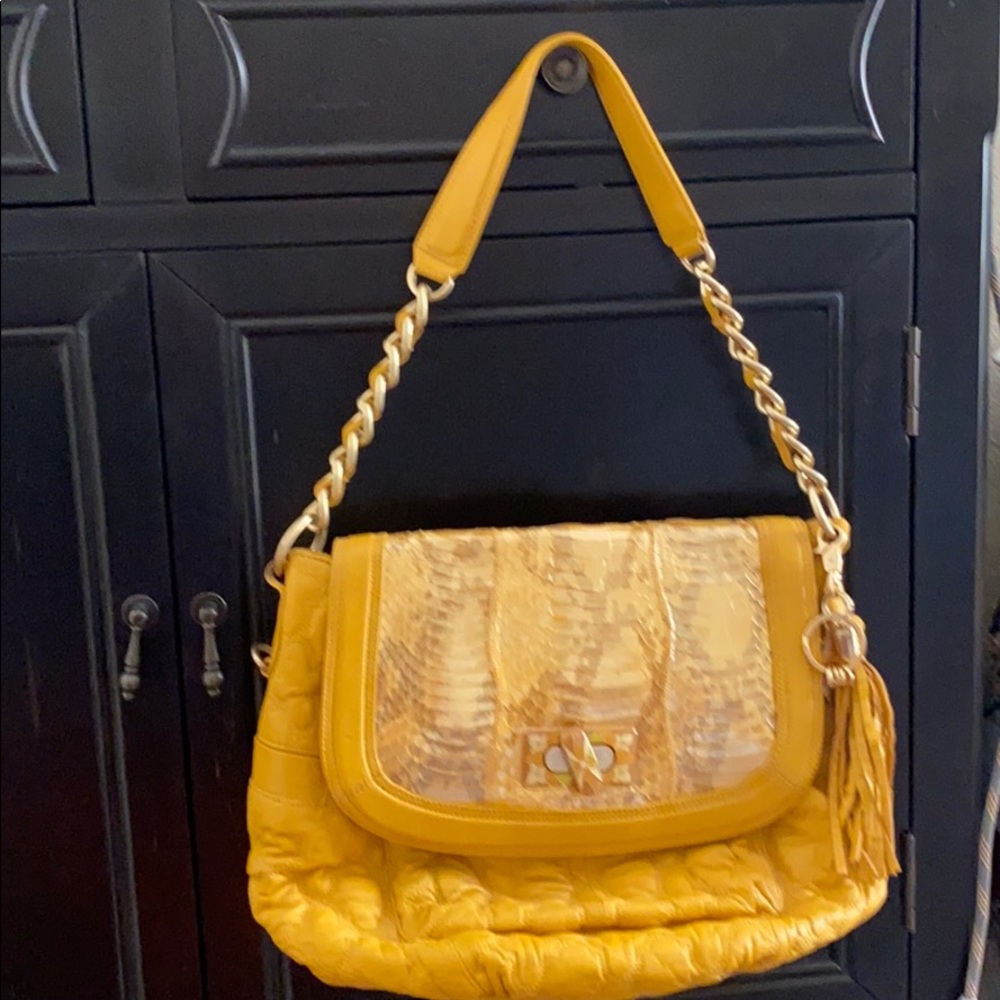 Chi Brand Purse